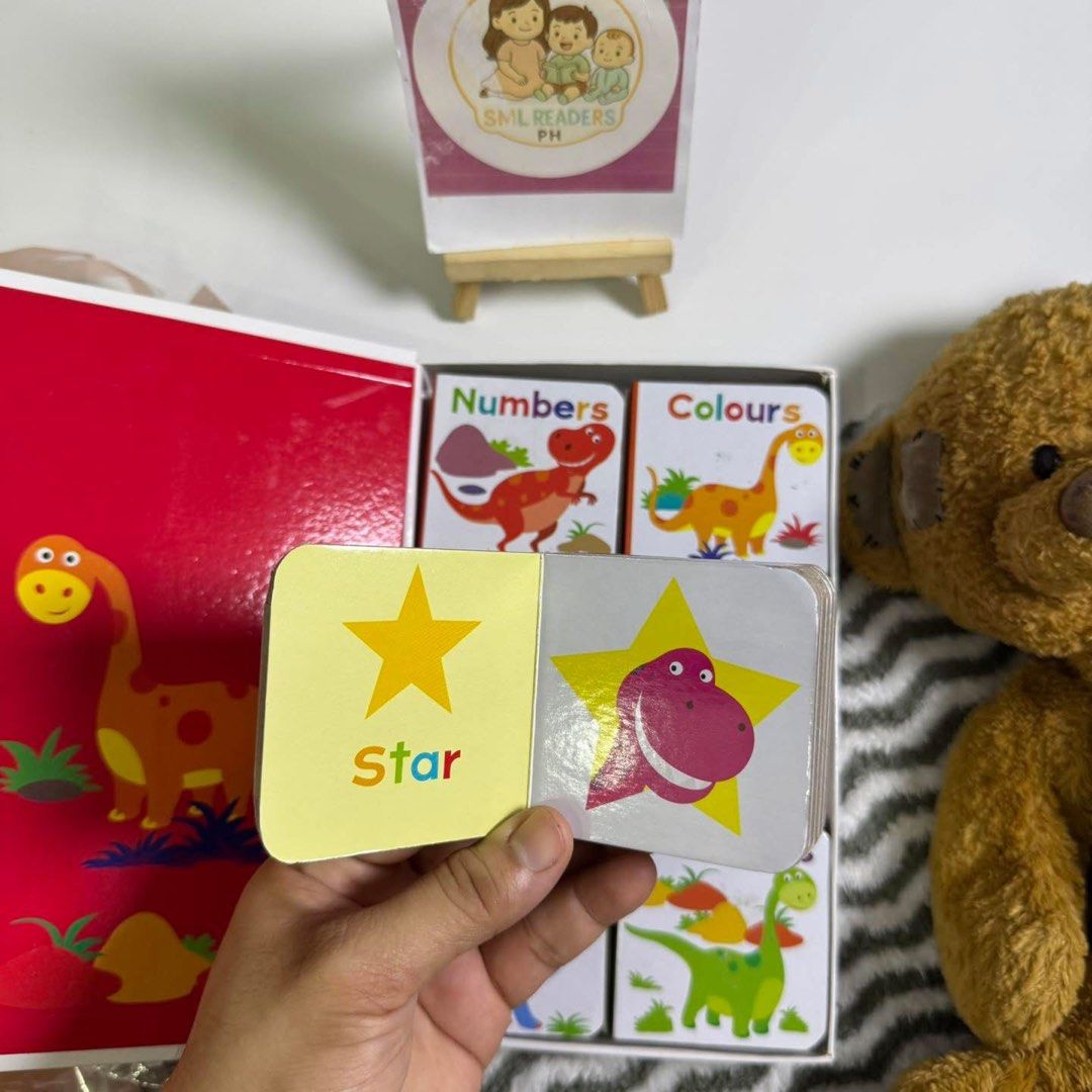 Dinosaur Friends Box Set (Category: Children's Books) located in Taguig. Submitted by smlreadersph (Listing ID 1462361645, Image 3). Description: 💗 𝐃𝐢𝐧𝐨𝐬𝐚𝐮𝐫 𝐅𝐫𝐢𝐞𝐧𝐝𝐬 🦖💚 Magnetic Boxed Set • 6 Mini Board Books • North Parade Publishing 📖 Condition: Preloved set with slight signs of use, including sticker residue on the front cover. The mini board books are still in nice and cute condition and ready for little learners. ✨ 👧👦 Age