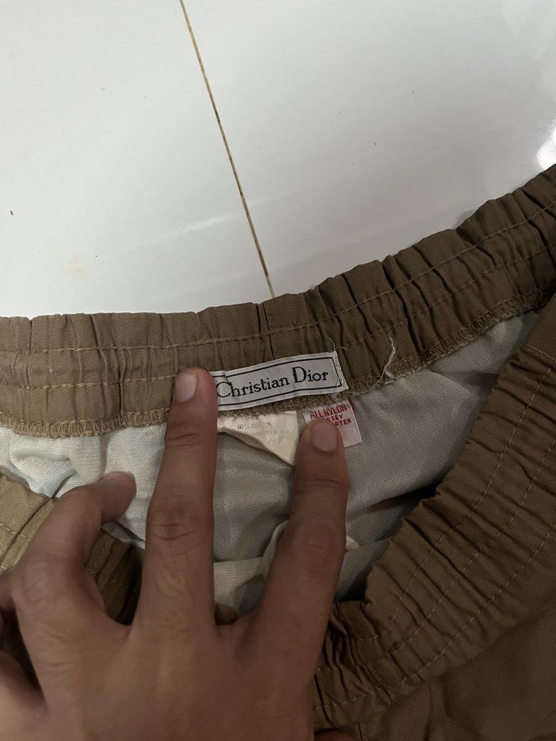 dior short (Category: Shorts) located in San Simon. Submitted by wegintal (Listing ID 1462401765, Image 3). Description: diort short 350 freeship waist: 34 (adjustable) length: 13 off/legit.