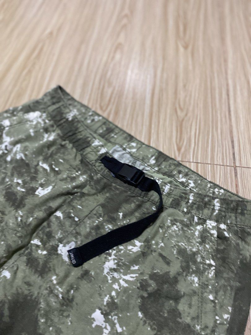 DNWR Camo Cargo Shorts (Category: Shorts) located in Davao. Submitted by jayelcarba61168 (Listing ID 1462277375, Image 2). Description: - Trendy green and white tie-dye pattern - Comfortable elastic waistband with adjustable black buckle strap - Two functional back pockets with a small tag detail - Relaxed fit, ideal for everyday casual wear.
