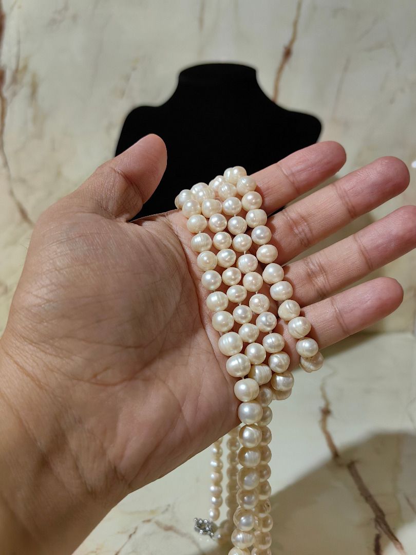 Double Strand Cream Pearl Necklace (Category: Necklaces) located in Caloocan City. Submitted by jeremiah.curator.2026 (Listing ID 1462261998, Image 3). Description: - Beautiful double strand pearl necklace - Creamy white pearls with natural luster - Classic and timeless design - Versatile for dressing up any outfit - Ideal for gifts or personal collection - Generous length for multiple styling options.