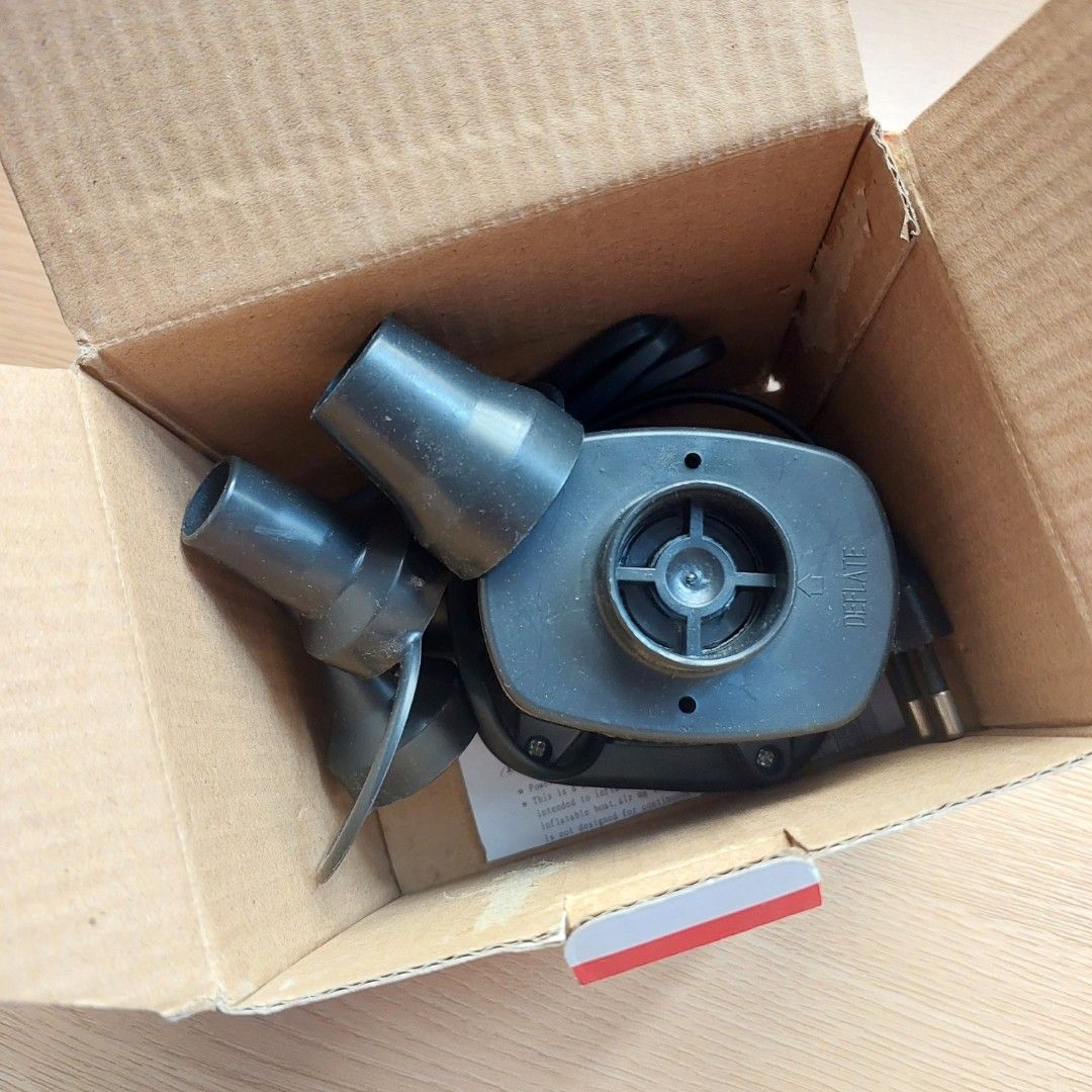 Electric Air Pump for Inflatables (Category: Other Gadgets) located in Cainta. Submitted by kimscollections2026 (Listing ID 1462299372, Image 2). Description: - 1 pc - brand new and never used.