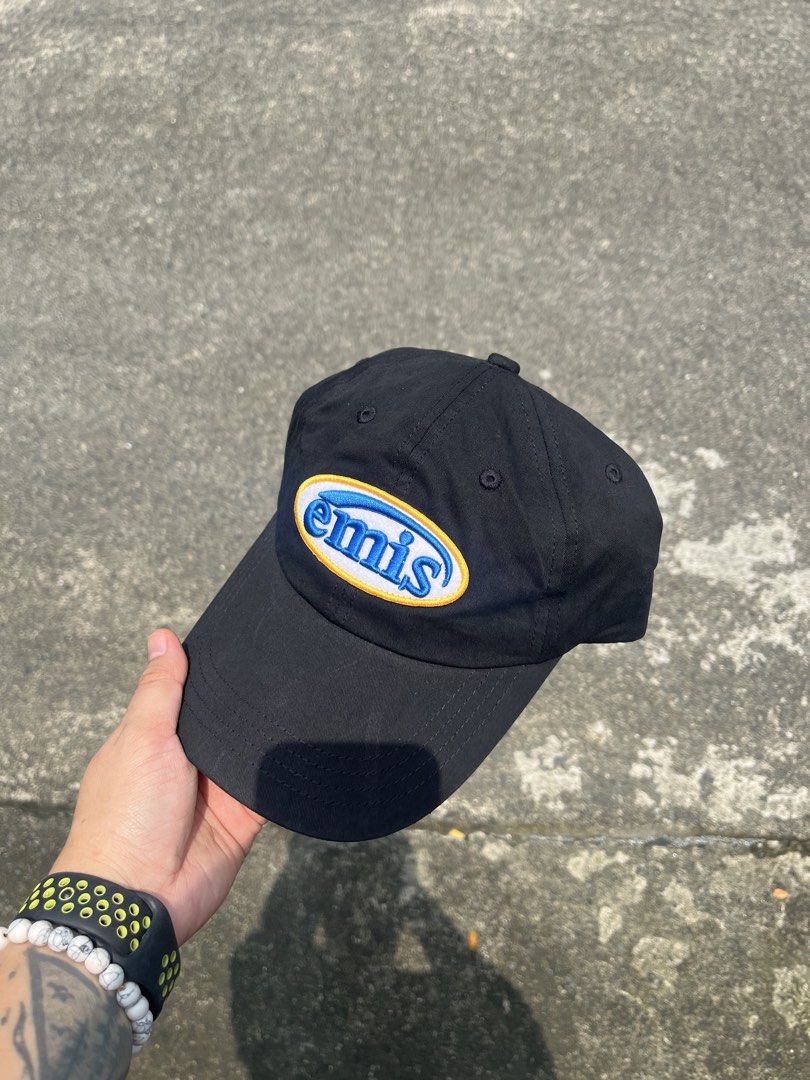 EMIS black patch logo (Category: Caps & Hats) located in Manila. Submitted by mavixcollection (Listing ID 1462300770, Image 1). Description: AVAILABLE ❗️Brand New Item :EMIS korea Black patch logo SALE Price❗️ : ₱950 add 100 for shipping and handling via J&T Before : ₱2,500 ❌ Size: OSFA / Adjustable Bnew - never worn Swipe for more details➡️ Color may vary due to lighting 💡 Camera 📸: Android NO COD ❎ Payment : Gotyme & Gcash 💳 No refunds, No r