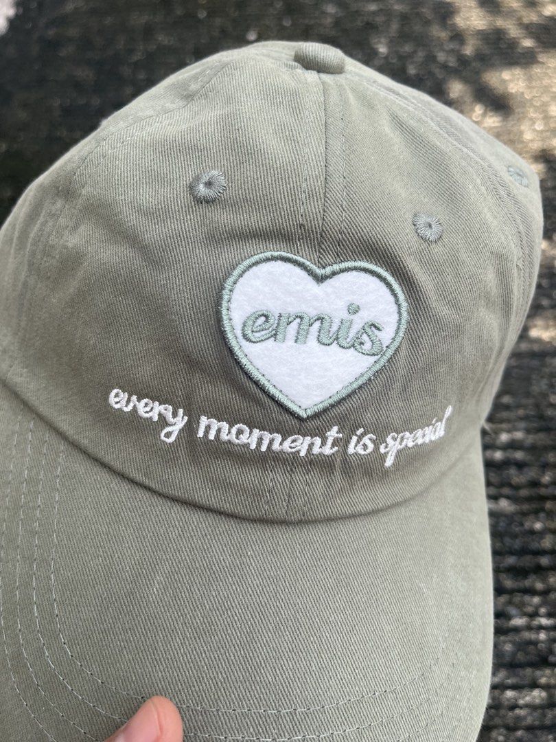 emis heart logo sage green (Category: Caps & Hats) located in Manila. Submitted by mavixcollection (Listing ID 1462298782, Image 3). Description: AVAILABLE ❗️Brand New Item : EMIS heart Sage SALE Price❗️ : ₱900 add 100 for shipping and handling via J&T Before : ₱2,000 ❌ Size: OSFA / Adjustable Bnew - never worn Swipe for more details➡️ Color may vary due to lighting 💡 Camera 📸: Android NO COD ❎ Payment : Gotyme & Gcash 💳 No refunds, No return,