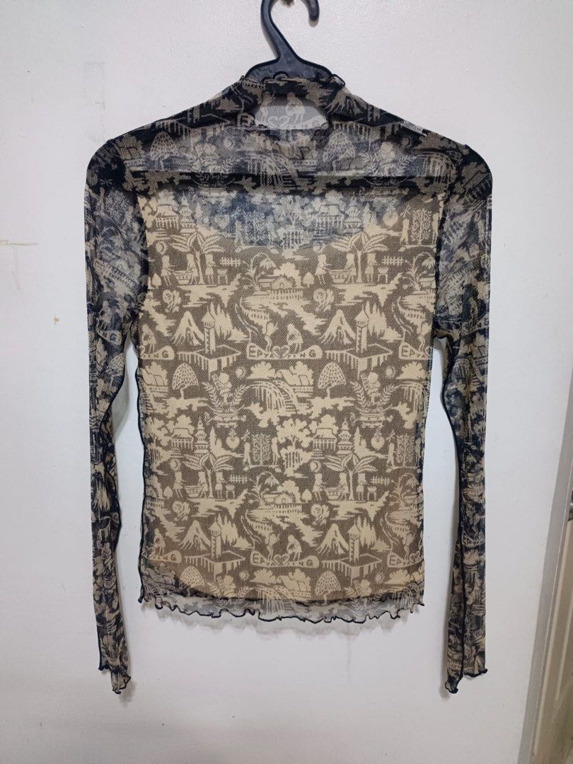 EP YAYING (Category: Longsleeves) located in Dasmarinas. Submitted by jessputrages (Listing ID 1462374721, Image 1). Description: For sale Ep yaying Excellent condition No issue 1000 plus shipping fee Pm for more details.