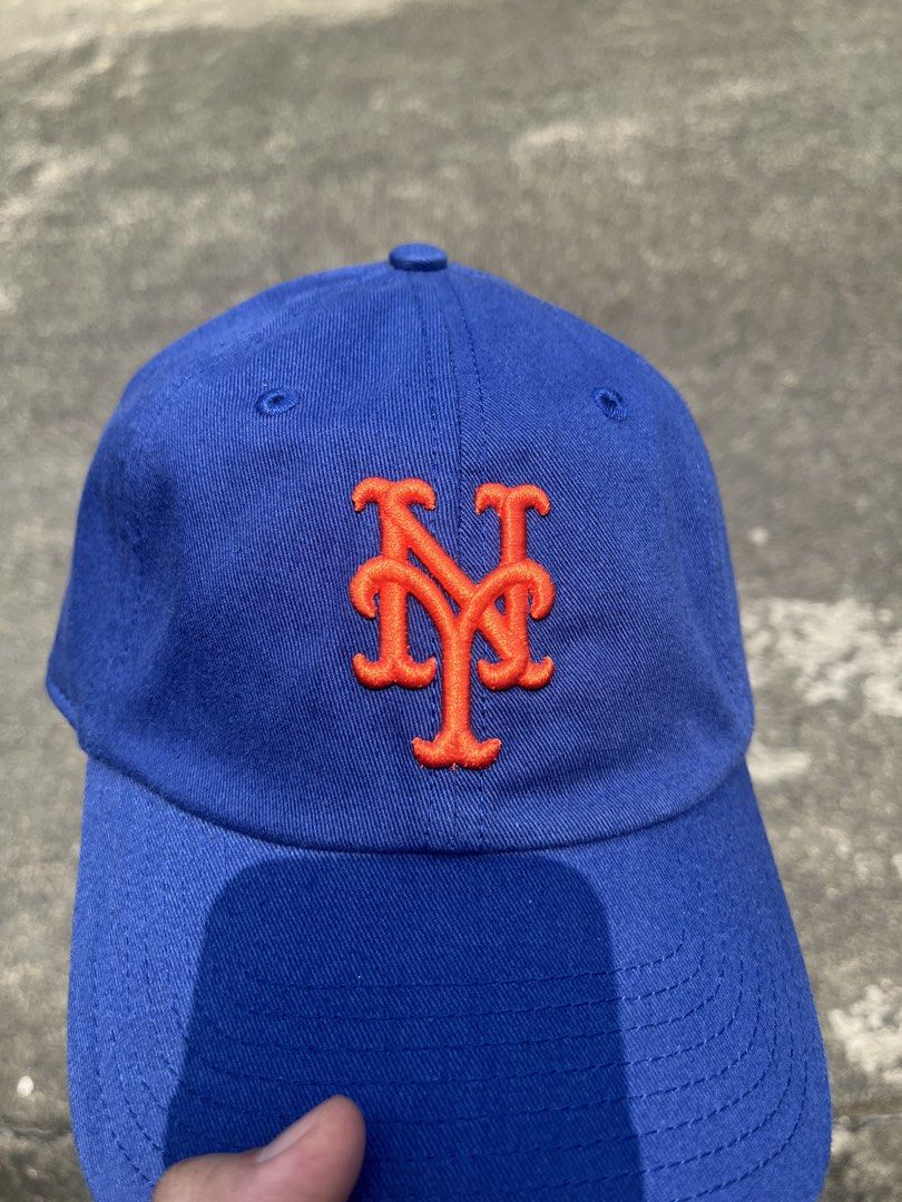 FAN FAVORITE NY (Category: Caps & Hats) located in Manila. Submitted by mavixcollection (Listing ID 1462301002, Image 3). Description: AVAILABLE ❗️Brand New Item : FAN FAVORITE BLUE NY SALE Price❗️ : ₱850 add 100 for shipping and handling via J&T Before : ₱1,500 ❌ Size: OSFA / Adjustable Bnew - never worn Swipe for more details➡️ Color may vary due to lighting 💡 NO COD ❎ Payment : Gotyme & Gcash 💳 No refunds, No return, No exchange ❎ Secured pa