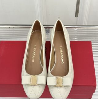 (Category: ) located in . Submitted by pshoppers. (Listing ID 1462317647, Image 1). Description: .