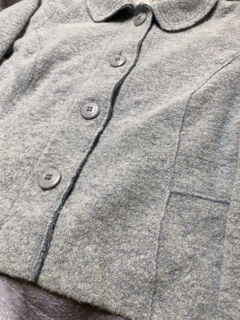 FIAC GRANDE Light Blue Button-Up Jacket (Category: Coats, Jackets and Outerwear) located in Agdangan. Submitted by kevinthriftshop (Listing ID 1462391776, Image 3). Description: - Light blue FIAC GRANDE jacket - Button-up front with rounded collar - Material: 65% Wool, 35% Rayon (wool blend) - Size: Medium - Ideal for layering.