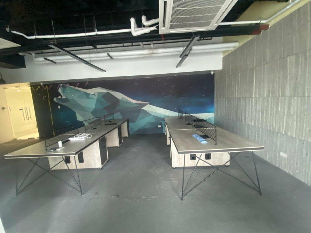 For Rent BGC Global City (Category: Commercial) located in Mandaluyong City. Submitted by olxph_138268813_reapcpi (Listing ID 1462402952, Image 3). Description: Area: 120sqm Price: P1,500/sqm .