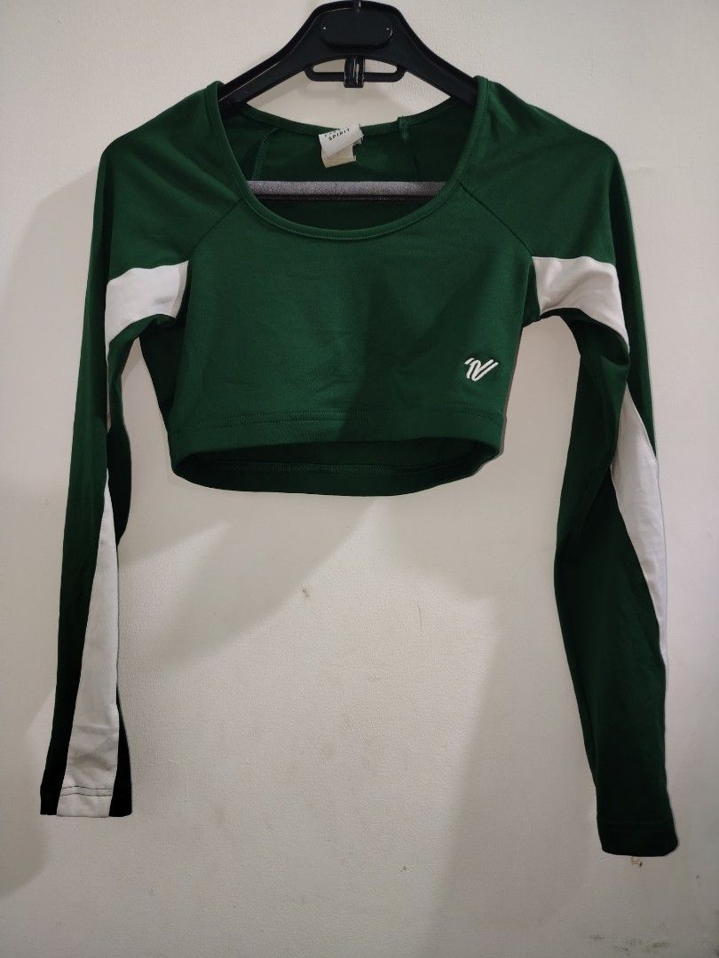 For sale (Category: Activewear) located in Taguig. Submitted by thebrandedrackph (Listing ID 1462326739, Image 1). Description: .