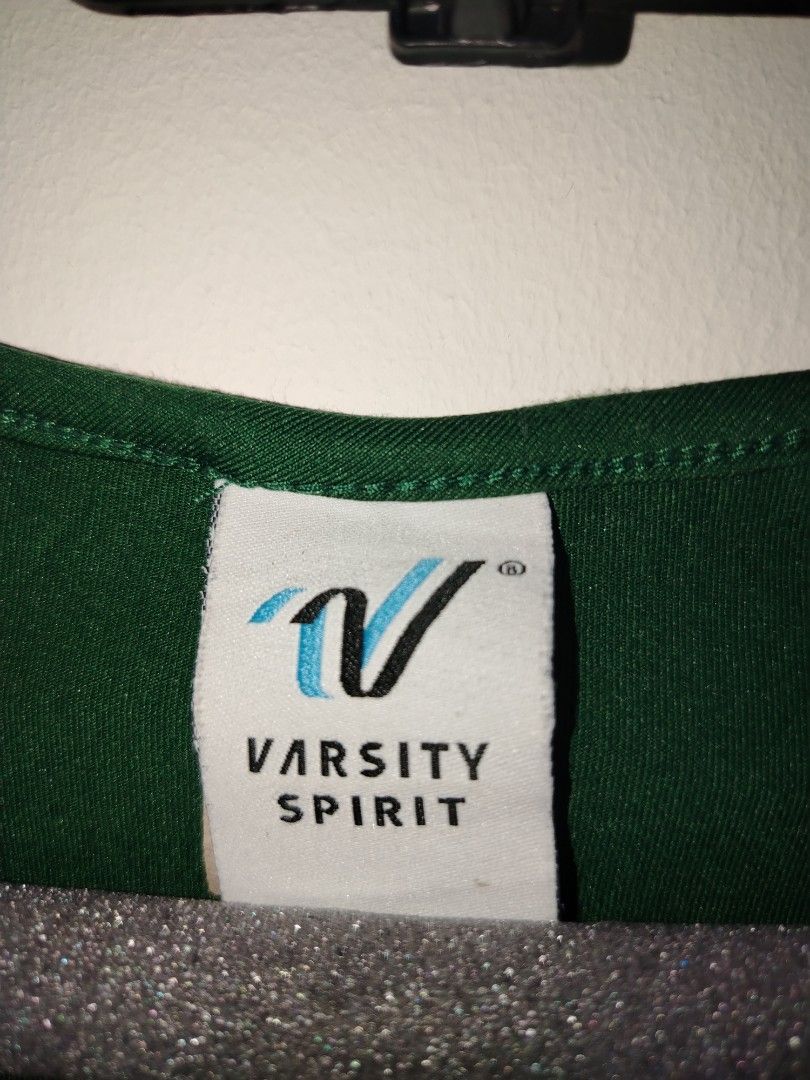 For sale (Category: Activewear) located in Taguig. Submitted by thebrandedrackph (Listing ID 1462326739, Image 2). Description: .
