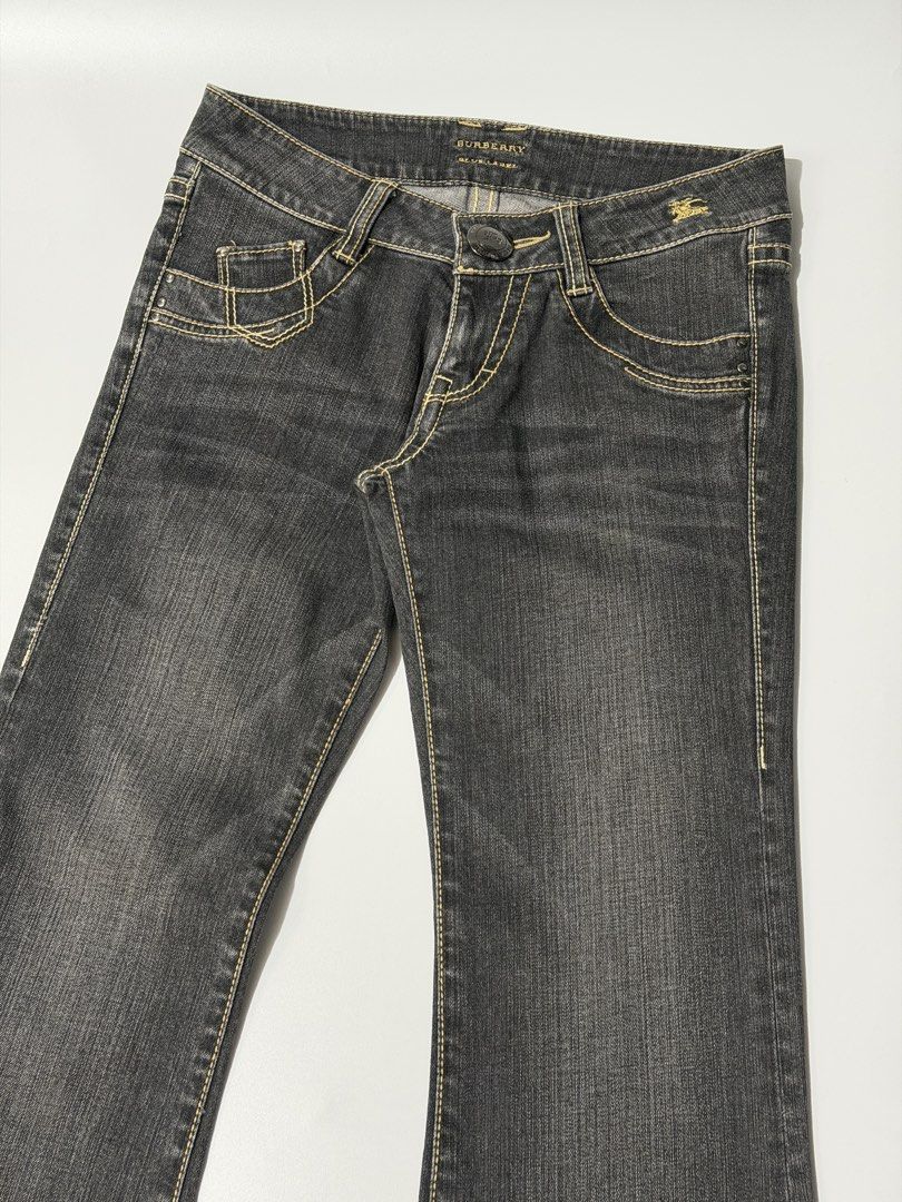 For sale (Category: Jeans) located in Marikina City. Submitted by skkagawad041591 (Listing ID 1462342836, Image 2). Description: Burberry blue label denim pants Size 25 Dimension Waistline 27-28 Length 38 Leg opening 10 Good as new 💯.