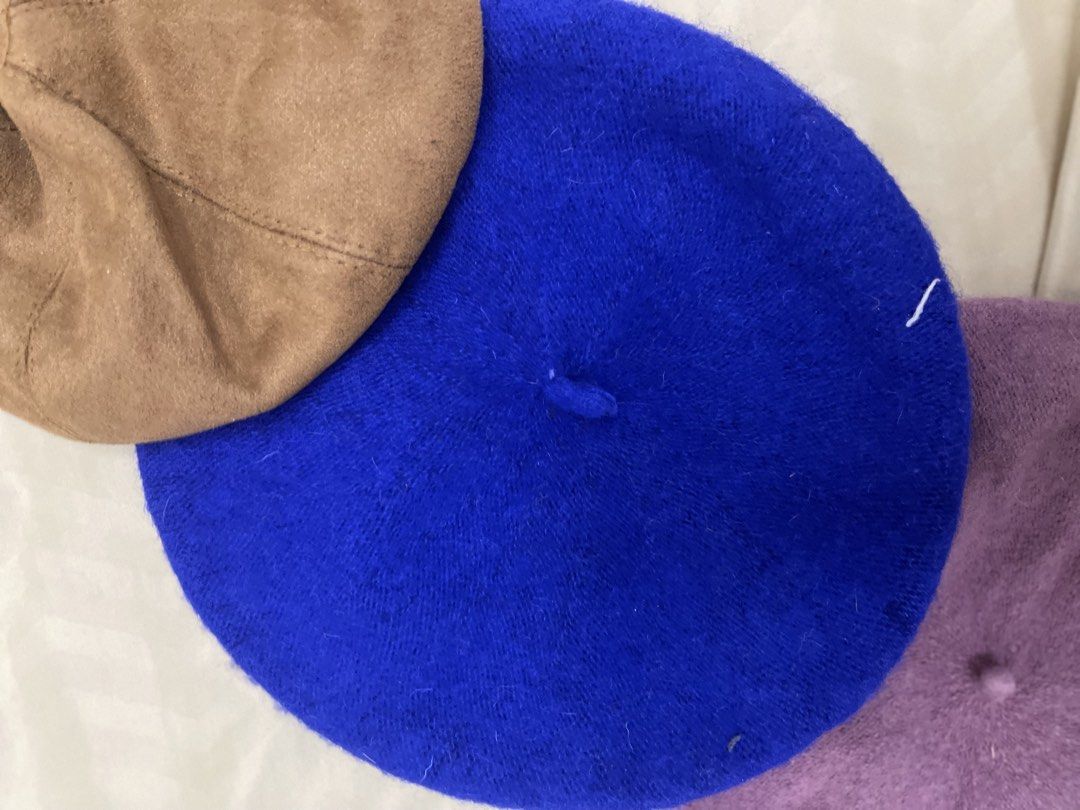 [FOR TAKE ALL] BERET HATS (Category: Hats & Beanies) located in Concepcion. Submitted by wowsinigangmix (Listing ID 1462413745, Image 3). Description: WOOL AND SUEDE BERET HATS VARIOUS COLORS STANDARD SIZE WOOL BERETS WERE NEVER USED SUEDE BERET IS IN GOOD CONDITION PRICE IS FOR THREE.