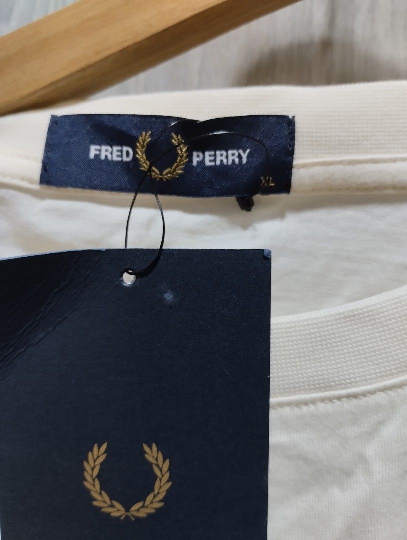 Fred Perry shirt (Category: Luxury Apparel) located in Bacoor. Submitted by nigel_008 (Listing ID 1462270302, Image 2). Description: Fred Perry shirt size xl.