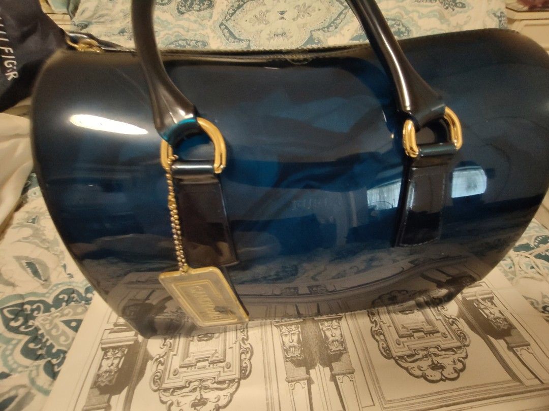 Furla Candy bag (Category: Tote Bags) located in Valenzuela. Submitted by kchinadol (Listing ID 1462302091, Image 3). Description: Fair to Good Pre-loved Condition. This iconic jelly bag still looks stunning and has plenty of life left, but it does show some signs of previous ownership. Please review the flaws detailed below and check all photos carefully before purchasing..