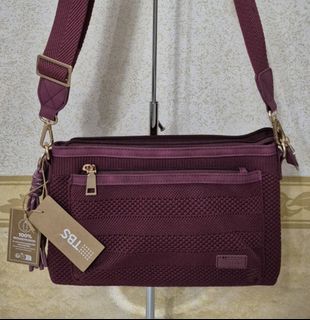 (Category: ) located in . Submitted by dailyhappyfinds (Listing ID 1462407157, Image 1). Description: .