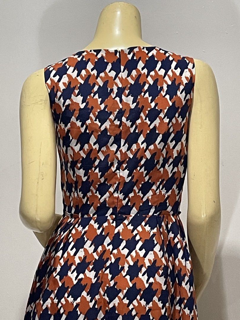 G2000 (Category: Dresses) located in Antipolo. Submitted by sarisarionlinestore (Listing ID 1462286253, Image 3). Description: .