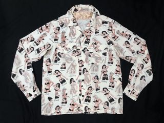(Category: ) located in . Submitted by vintagecloset_mystore (Listing ID 1462367763, Image 1). Description: .