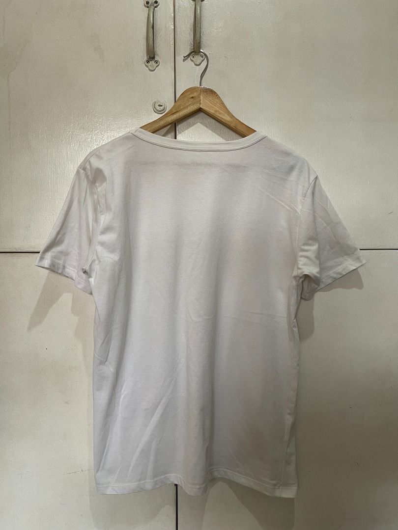 AUTHENTIC GAP 'PLAIN DIRTY WHITE' SHIRT (Category: Tshirts & Polo Shirts ) located in Manila. Submitted by ako.si.lemmor (Listing ID 1462317672, Image 2). Description: This item is authentic and personal use. Dimes: 21X27 (L-XL) Color rate: 9/10 Issue: Need wash only Shipping at your own cost or pickup Mandaluyong..