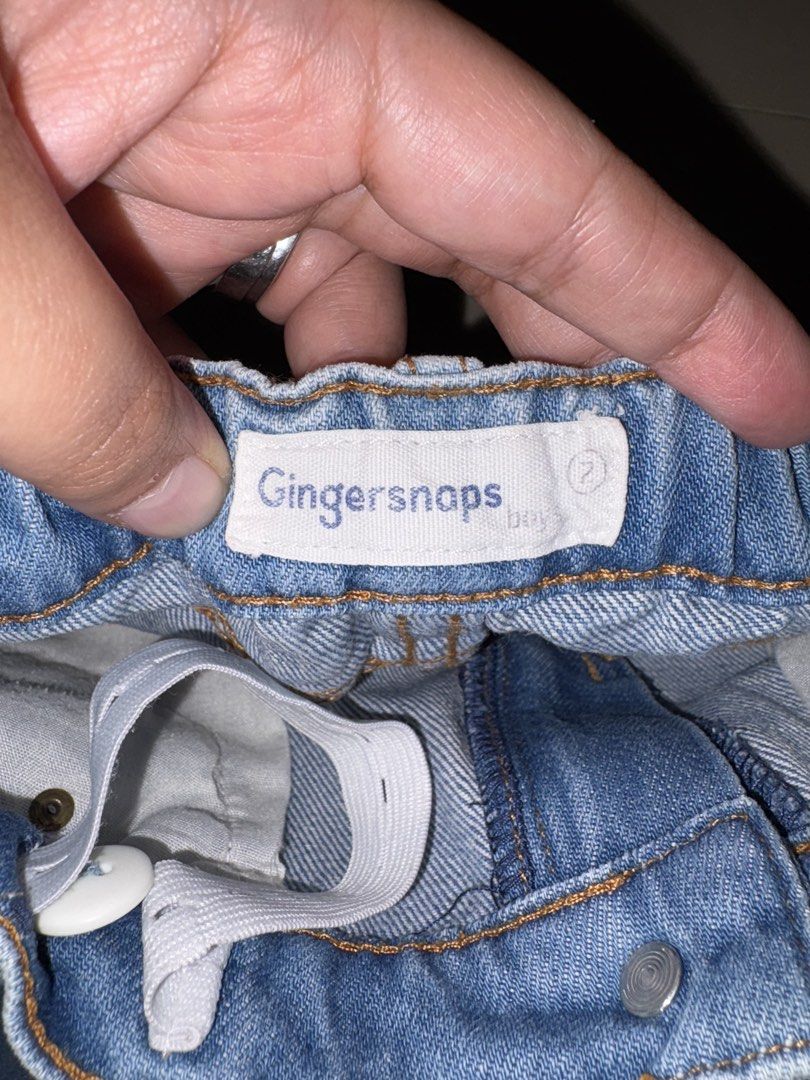 Gingersnaps Boy's Denim Shorts Size 2 (Category: Babies & Kids Fashion) located in Quezon City. Submitted by polly.kids (Listing ID 1462391137, Image 3). Description: - Boys' light wash denim shorts - Size 2 - Elastic waistband with button and zip closure - Two front pockets and two back pockets - Comfortable and casual design - Perfect for everyday wear.