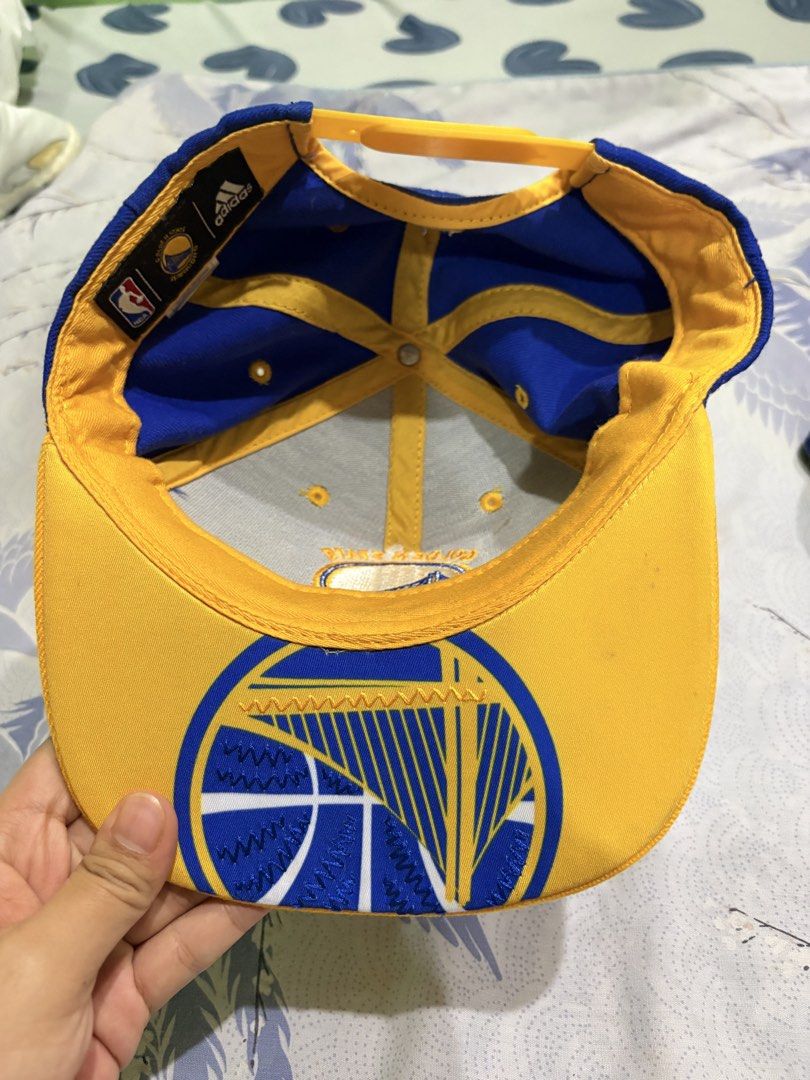 Golden state warriors (Category: Caps & Hats) located in Baguio. Submitted by reworn.bgo (Listing ID 1462320977, Image 3). Description: Golden State Warriors NBA blue yellow snapback 2 tone complete tags .