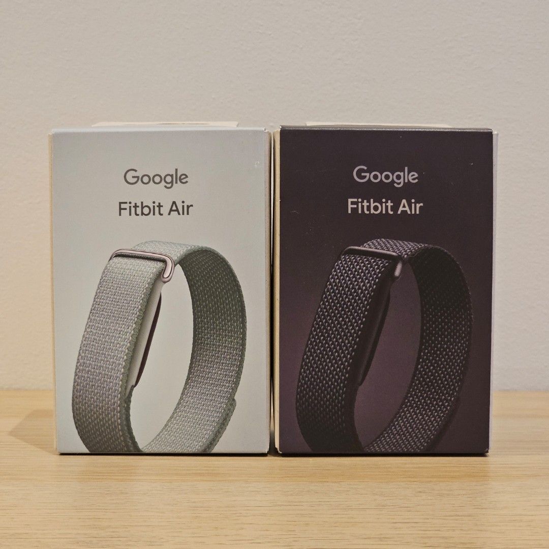 Google Fitbit Air - Fog (Category: Wearables & Smart Watches) located in Manila. Submitted by findsbyseelee (Listing ID 1462282302, Image 2). Description: Looking for a simpler fitness tracker? 👀 Meet the Google Fitbit Air! ✨ No distracting notifications, no daily charging—just the essentials. Sleek, minimalist, and easy to wear alongside your watch. 🤍 Available in: 🖤 Obsidian (Black) - SOLD OUT 🩵 Fog (Bluish Gray) - Php 8,500 Last price na p