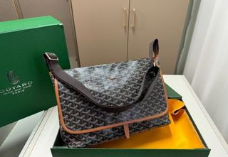 (Category: ) located in . Submitted by luxe.storee (Listing ID 1462347304, Image 1). Description: .