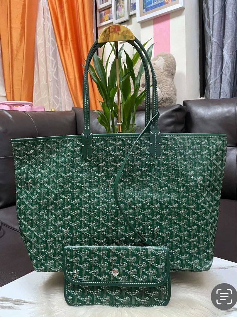 Goyard Tote Bag with Pouch (Category: Luxury Bags & Wallets) located in Mandaue City. Submitted by ludz_0246 (Listing ID 1462399657, Image 1). Description: Dustbag and Code Medium In Size With Pouch Long Handle Made in France No issue Actual photo.