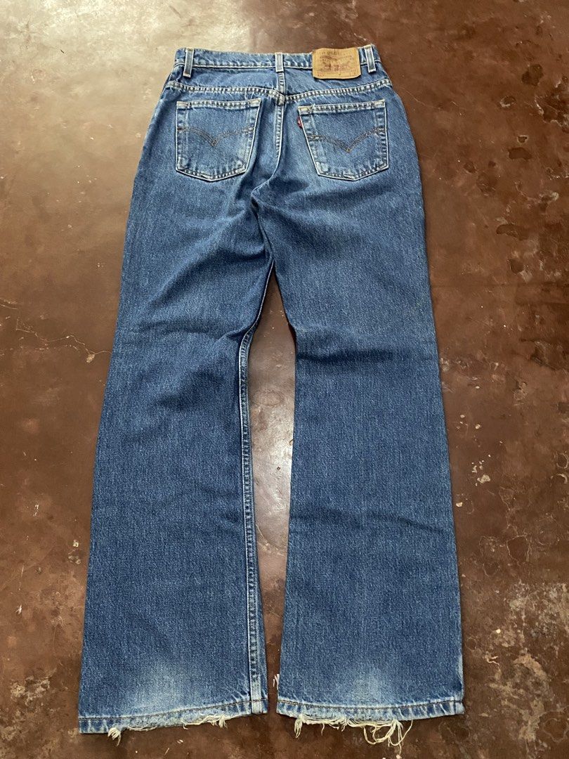 Grail Levi’s 517 Low~Rise Bootcut 1987🇲🇽 (Category: Jeans) located in Malita. Submitted by ronnyboi (Listing ID 1462273840, Image 1). Description: W:28 L:42 T:11 H:9 Mine:1500.