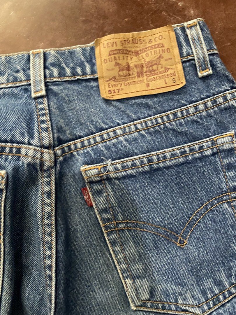 Grail Levi’s 517 Low~Rise Bootcut 1987🇲🇽 (Category: Jeans) located in Malita. Submitted by ronnyboi (Listing ID 1462273840, Image 3). Description: W:28 L:42 T:11 H:9 Mine:1500.