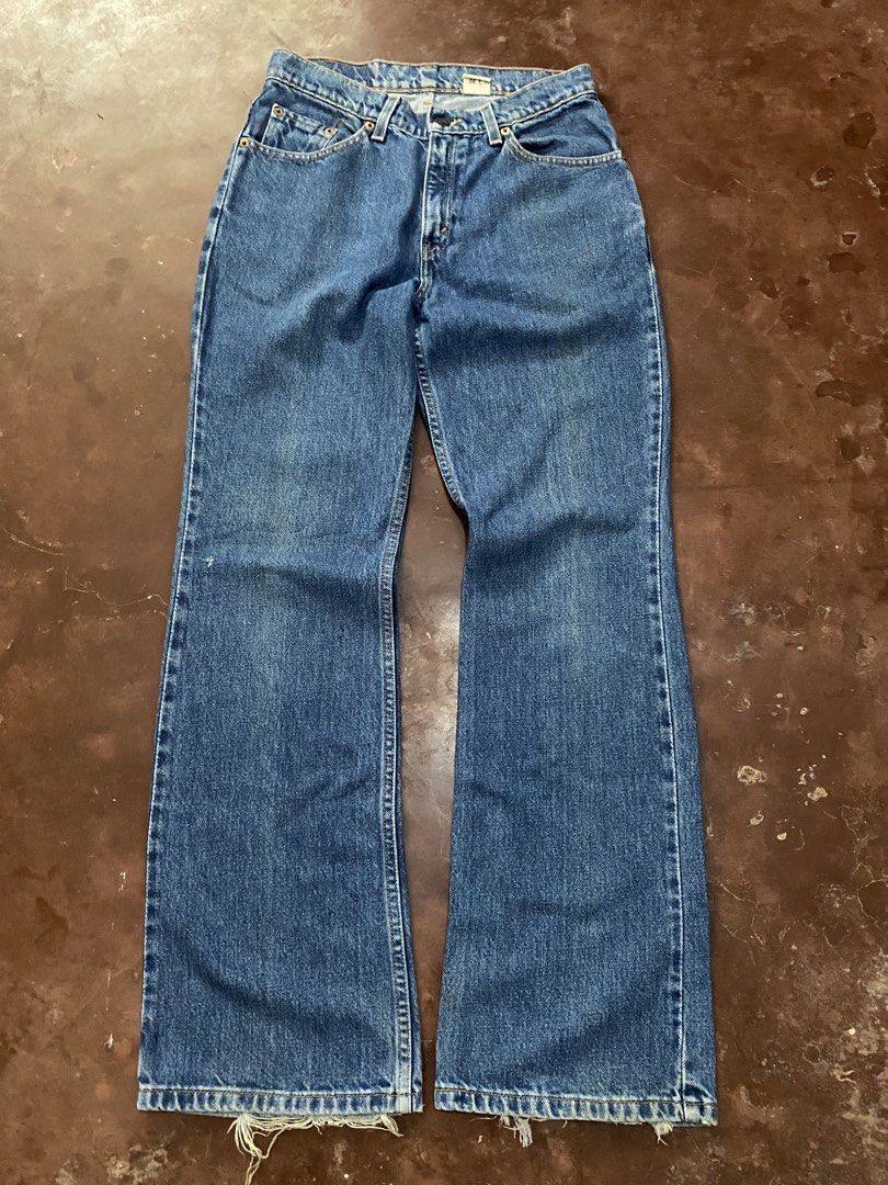 Grail Levi’s 517 Low~Rise Bootcut 1987🇲🇽 (Category: Jeans) located in Malita. Submitted by ronnyboi (Listing ID 1462273840, Image 2). Description: W:28 L:42 T:11 H:9 Mine:1500.