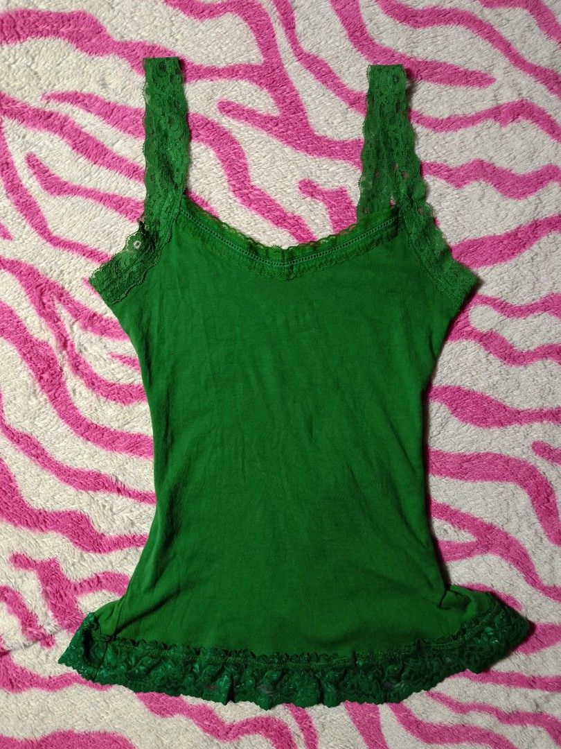 Green lace-trim ribbed cami top (Category: Sleeveless) located in Binangonan. Submitted by uhwhynot (Listing ID 1462372616, Image 1). Description: .