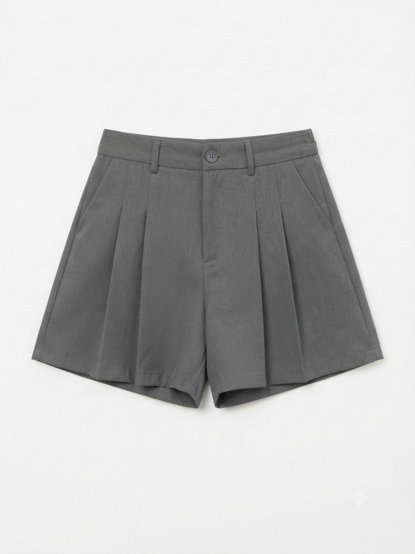 Grey shorts (Category: Shorts) located in Manila. Submitted by yraeclub (Listing ID 1462271394, Image 1). Description: size: 30-33.