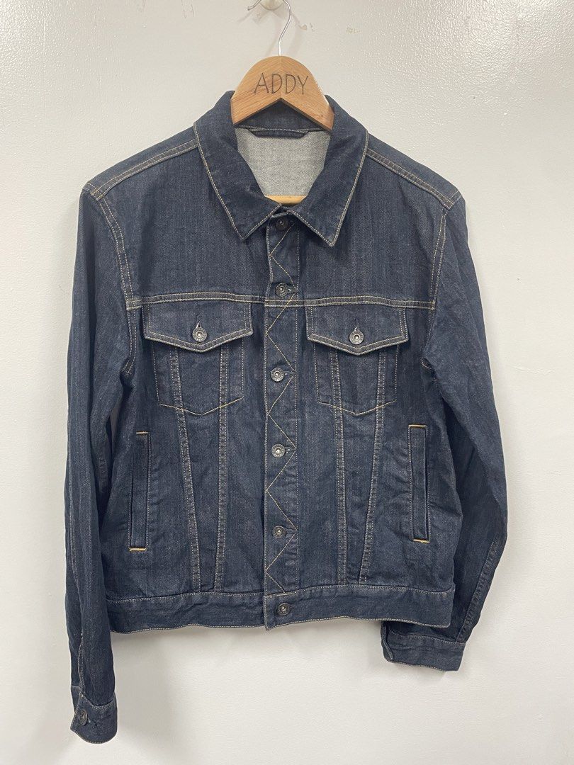 GU Denim Jacket (Category: Coats, Jackets and Outerwear) located in Mexico. Submitted by addyshane78413 (Listing ID 1462304173, Image 2). Description: GU Denim Jacket Color: navy Medium on tag W:19 L: 23 MOP: Gcash ✅ Mine Now, Pay Now ✅ First to Pay, Gets the Item ❌No rush shipping 📍 PAMPANGA Courier: JnT 🚚🚚 PM 💌💌 .