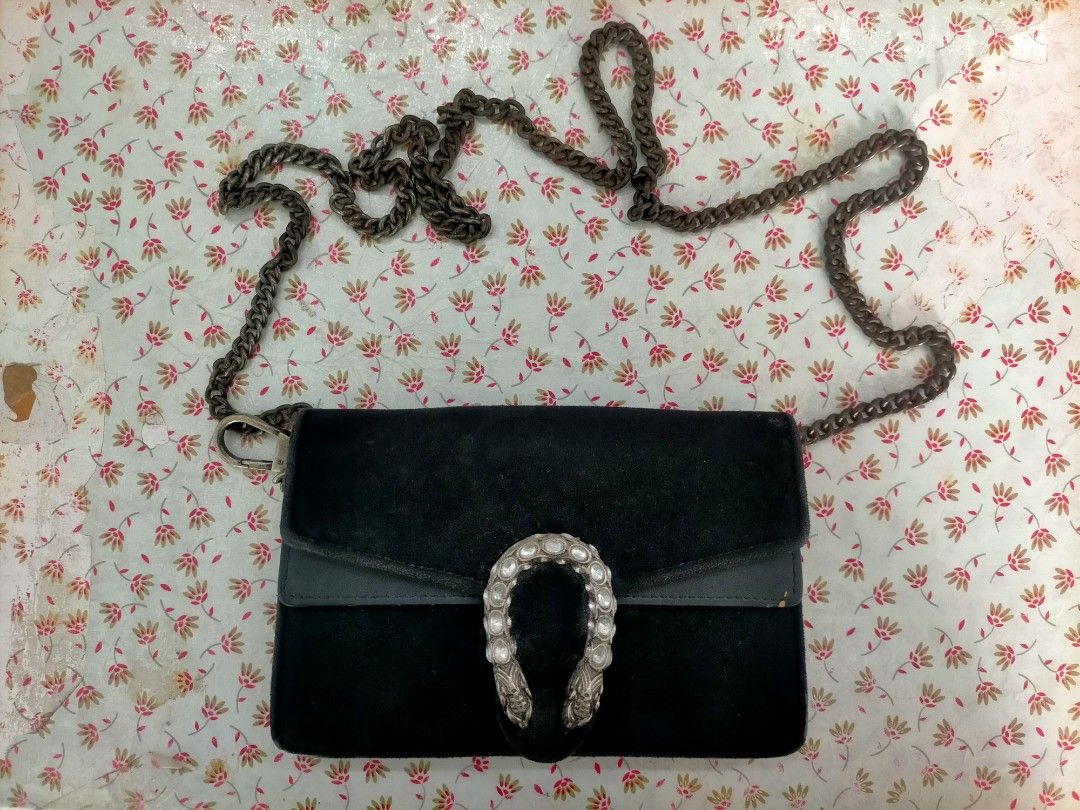 GUCCI DIONYSUS MINI BAG (Category: Luxury Bags & Wallets) located in Santo Tomas. Submitted by kyso_thrift (Listing ID 1462328499, Image 1). Description: .