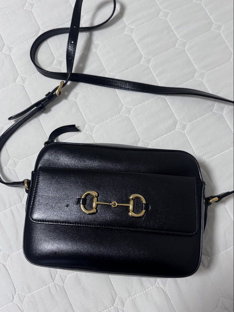 Gucci Horsebit shoulder bag (Category: Luxury Bags & Wallets) located in Quezon City. Submitted by tresmarias.arc (Listing ID 1462433860, Image 1). Description: Gucci Horbit 1995 Shoulder Bag Rank AB, good condition Negotiable .