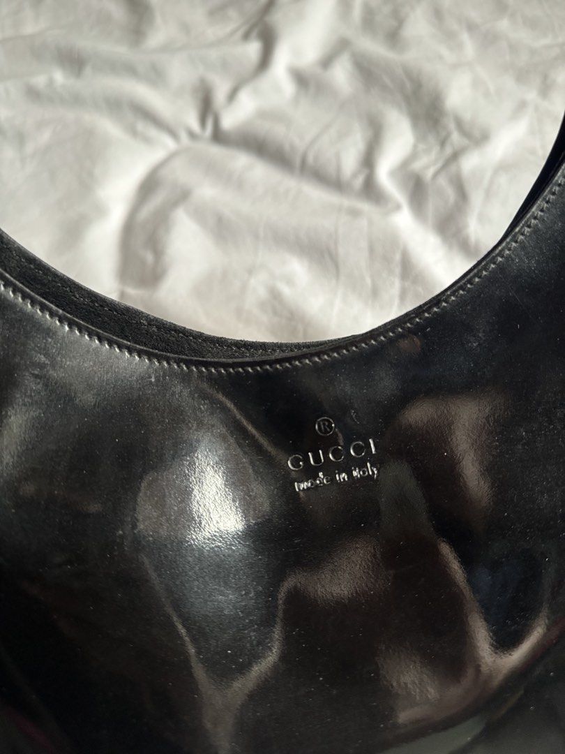 Gucci Jackie Tom Ford Era Rare (Category: Shoulder Bags) located in Manila. Submitted by thevintage90_sretro. (Listing ID 1462333185, Image 2). Description: gucci jackie tom ford era made in italy good condition legit 14,999 only dm for inquiries.