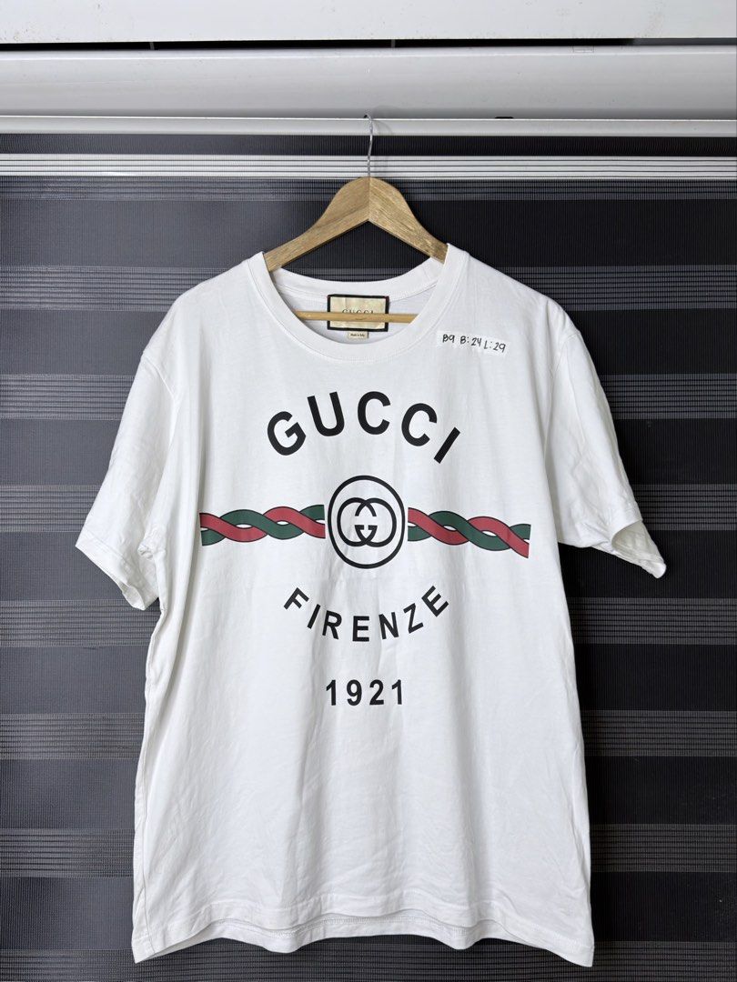 GUCCI TSHIRT (B9) (Category: Tshirts & Polo Shirts ) located in Bulacan. Submitted by nicolaiscloset (Listing ID 1462425599, Image 1). Description: .