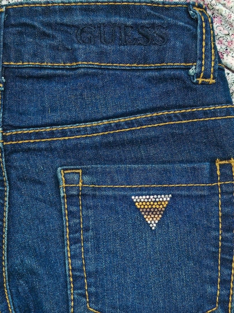 Guess Kids Jeans Size 7 (Category: Babies & Kids Fashion) located in Manila. Submitted by forthriftstorewarriors (Listing ID 1462316530, Image 2). Description: FREE 1 ITEM IF YOU PURCHASE 2 OR MORE ITEMS ❤❤❤ - Guess Los Angeles dark wash denim jeans - Size 7 - Iconic sparkly triangle logo on back pocket - Button and zip closure - Made in China.