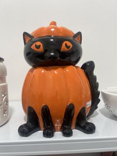 (Category: ) located in . Submitted by uniq.finds (Listing ID 1462286709, Image 1). Description: .