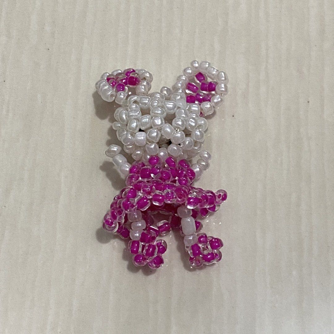 Handmade 3D Beaded Mouse Charm / Cute Beaded Animal Figure (Category: Handmade Craft) located in Dasmarinas. Submitted by pb_declutters (Listing ID 1462342166, Image 2). Description: ✨ WELCOME! PLEASE READ BEFORE MAKING AN OFFER: 📌 Availability: All items listed are AVAILABLE unless marked as sold or deleted. No need to ask "Is this available?" 📍: San Agustin II, Dasmariñas City, Cavite 💵: GCash Only (Strictly Payment First) 🛵 Shipping Option