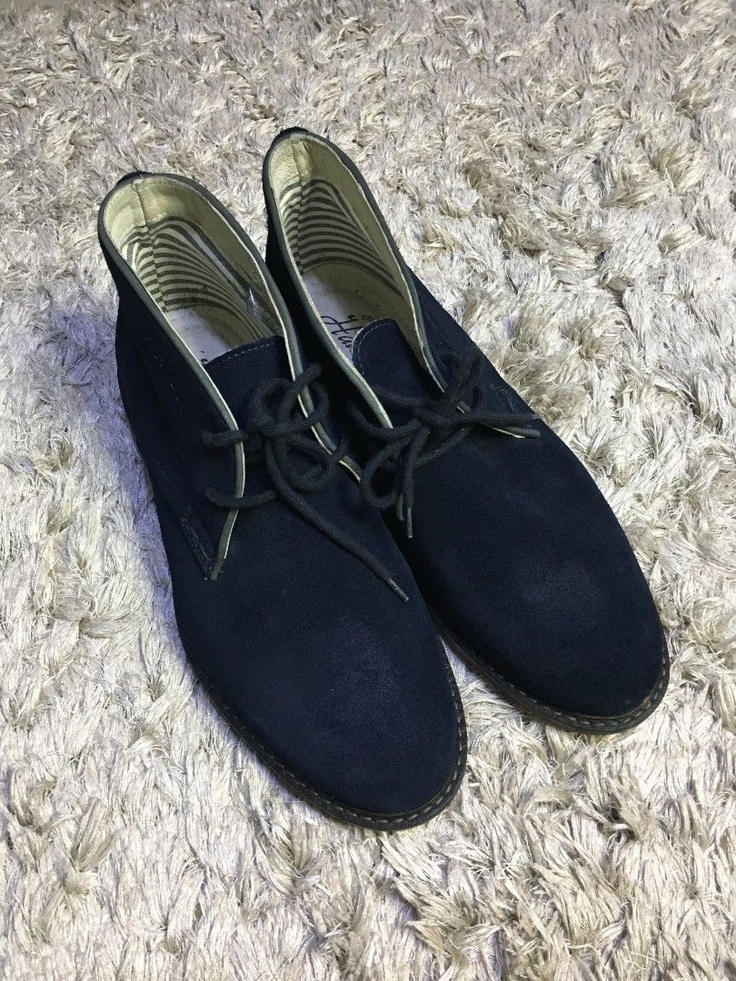 HAWKINS SUEDE LEATHER CHUKKA BOOTS (Category: Boots) located in Cabuyao City. Submitted by roronhilira (Listing ID 1462362845, Image 2). Description: HAWKINS SUEDE LEATHER CHUKKA BOOTS * Color : Navy Blue EUR : 40 CM 25-25.5 9.5 color rate very good condition no issue no heel drag & toe drag 1500 plus ship DM 📥.