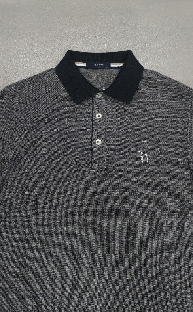 HAZZYS SMALL (Category: Tshirts & Polo Shirts ) located in Cagayan de Oro. Submitted by 2optimusprime8 (Listing ID 1462323412, Image 3). Description: ---HAZZYS 🖤🤍🖤 ---100 % AUTHENTIC ---SIZE 95 W-18.5 L-26.5 ---BEST FIT TO MEN ---PLS REFER TO DIMENSIONS ---EXCELLENT CONDITION 9.5/10 ---NO ISSUE ---SUPER NICE COLOR 🖤 ---750 ONLY.