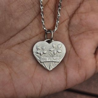 (Category: ) located in . Submitted by thesolenecollective (Listing ID 1462321412, Image 1). Description: .