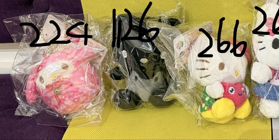 Hello Kitty公仔 （分類：絨毛玩具）位於 Hong Kong。 由 as235689 提交（商品編號 1462340113，圖片 1）。簡介： 。