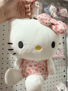 (Category: ) located in . Submitted by mymelody363 (Listing ID 1462290708, Image 1). Description: .