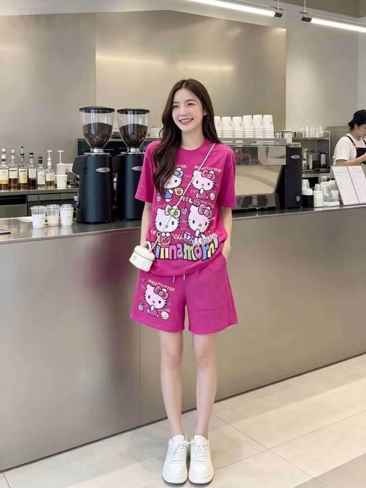 Hello kitty terno short..nice (Category: Sets or Coordinates) located in Manila. Submitted by raredeer-4deb4e (Listing ID 1462334593, Image 2). Description: can fit upto xxl pm for orders.