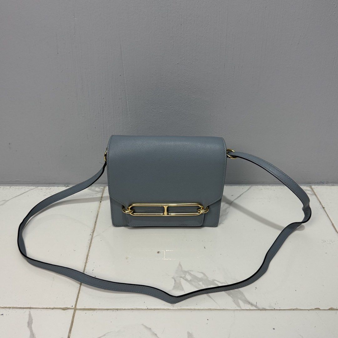 Hermes horsebit bag (Category: Luxury Bags & Wallets) located in Dagupan City. Submitted by armoirelux (Listing ID 1462351781, Image 1). Description: Rank A Sign of usage only.