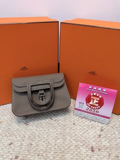 （分類：）位於 。 由 heysishk 提交（商品編號 1461858377，圖片 1）。簡介： 。