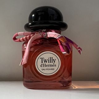 (Category: ) located in . Submitted by perfumista (Listing ID 1462438880, Image 1). Description: .