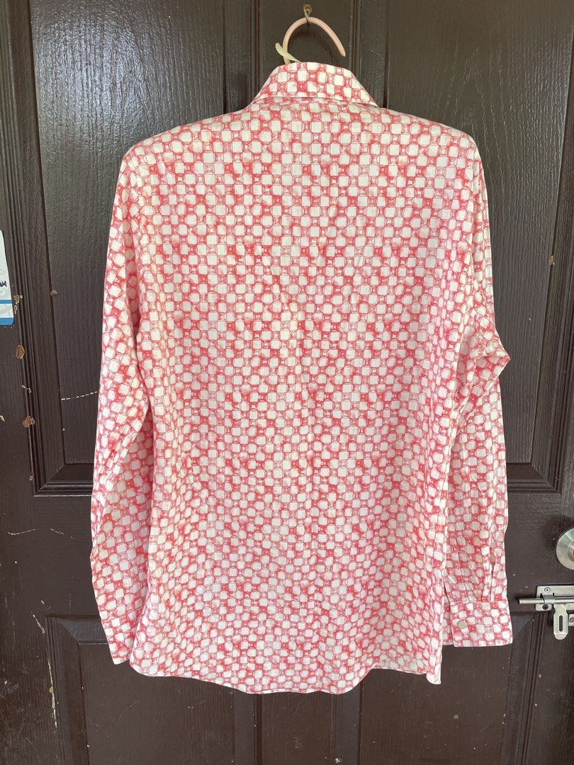 Hermes vintage longsleeve (Category: Formal Shirts) located in Davao. Submitted by mj_designervintagecurator (Listing ID 1462283764, Image 2). Description: 📌In good condition cotton, removed wash tag 📌best fit medium to semi large 📌shoulder 15- bust 40- armpit 18- length front 28- back 30 inches.